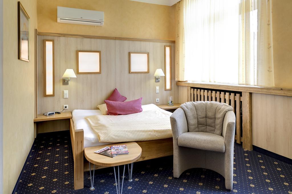 Ambient Hotel Zum Schwan غيلسنكيرشن المظهر الخارجي الصورة